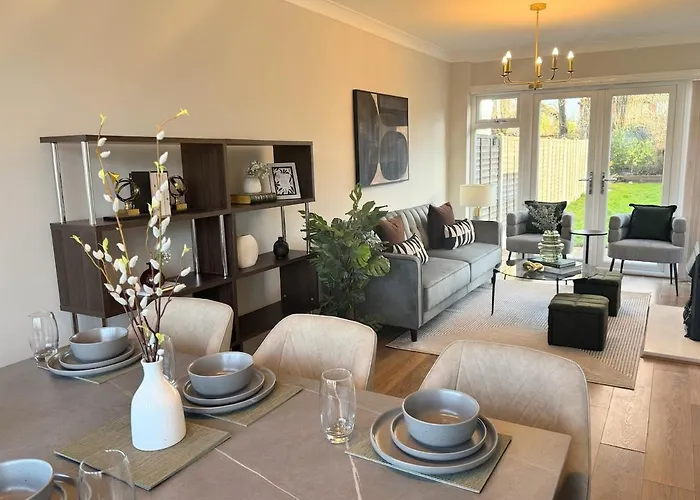 Birmingham 3 Bed House Near Nec, Hs2 For Long Stays - Contractors, Families, Work Groups