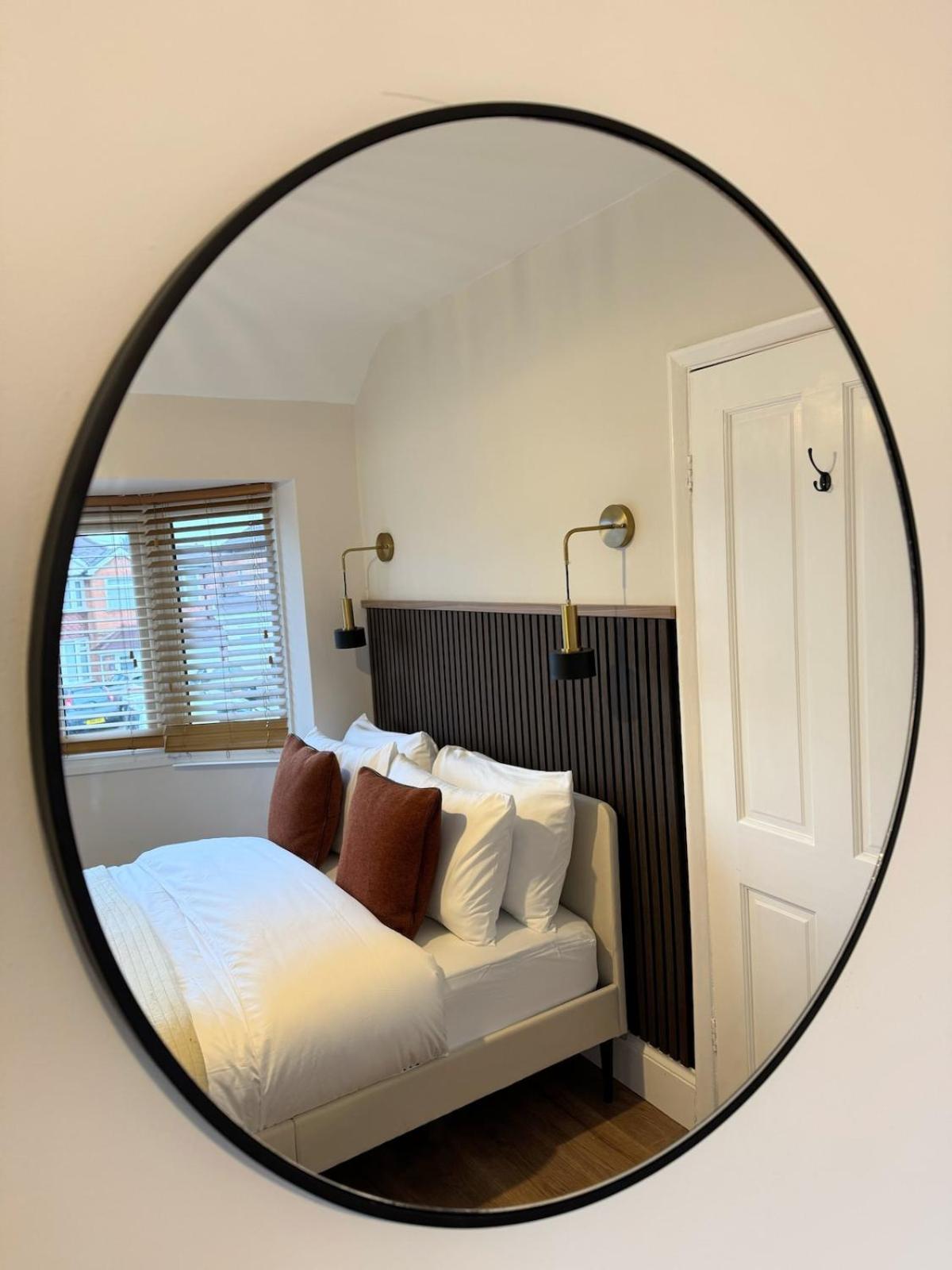 Holiday home 3 Bed House Near Nec, Hs2 For Long - Contractors, Families, Work Groups