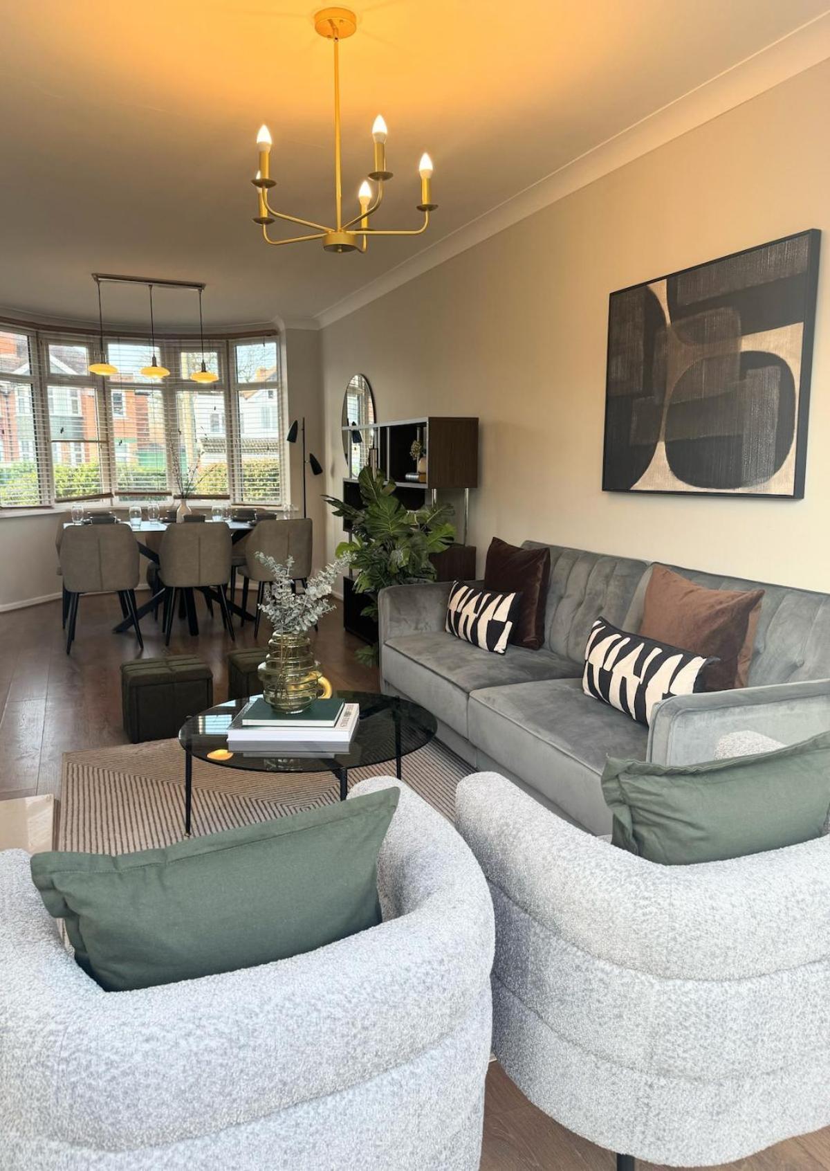 3 Bed House Near Nec, Hs2 For Long - Contractors, Families, Work Groups Holiday home *